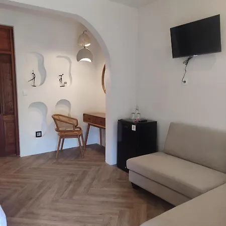 Little Elephant Cottage-2